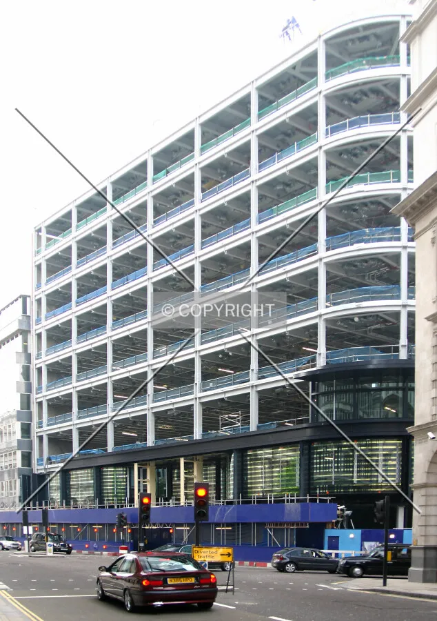View west from Threadneedle Street