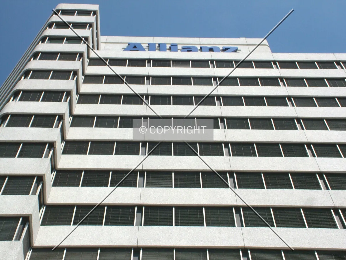 Exterior elevation in the Brühl-Strasse side