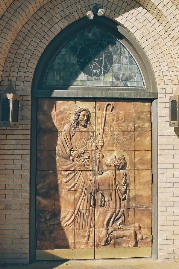 Relief work on the main doors