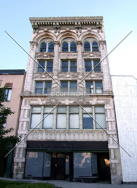Photo 241-571-280