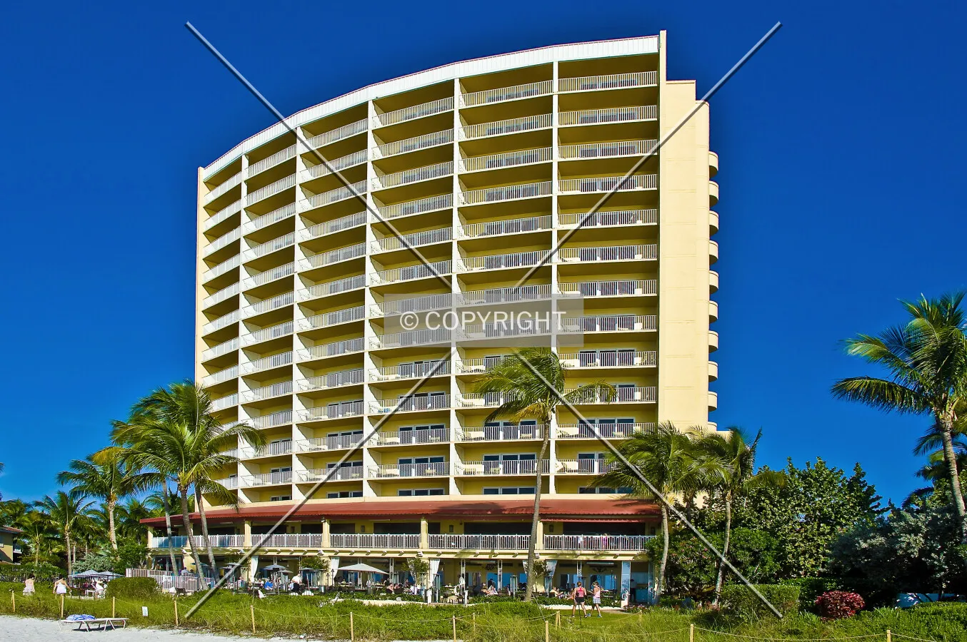 La Playa Beach Resort Tower, Naples, Florida, U.S.A.