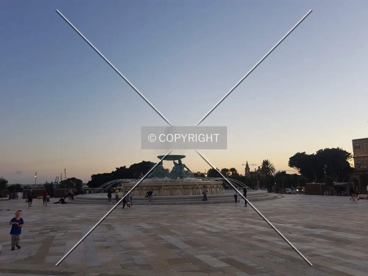 Photo 242-070-015