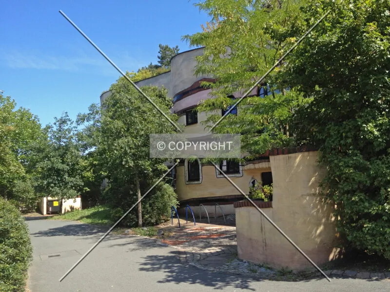 Photo 242-270-839