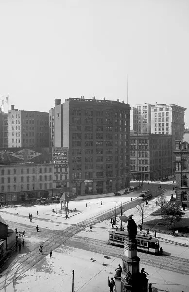 Photo 242-430-545