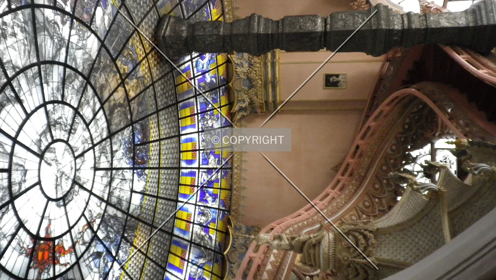 Photo 242-471-968