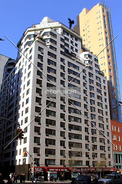 Photo 242-790-847