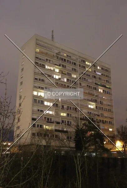 Photo 243-127-801