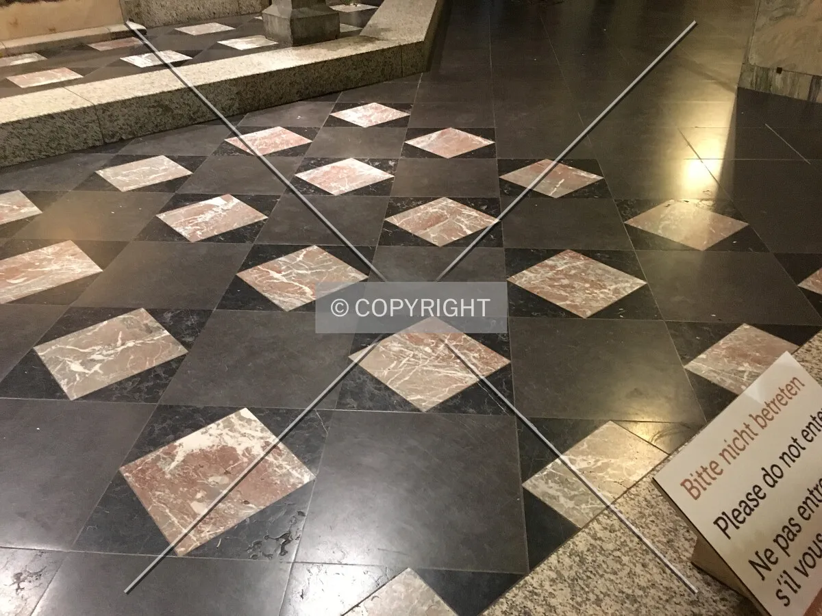 Floor in the Dom