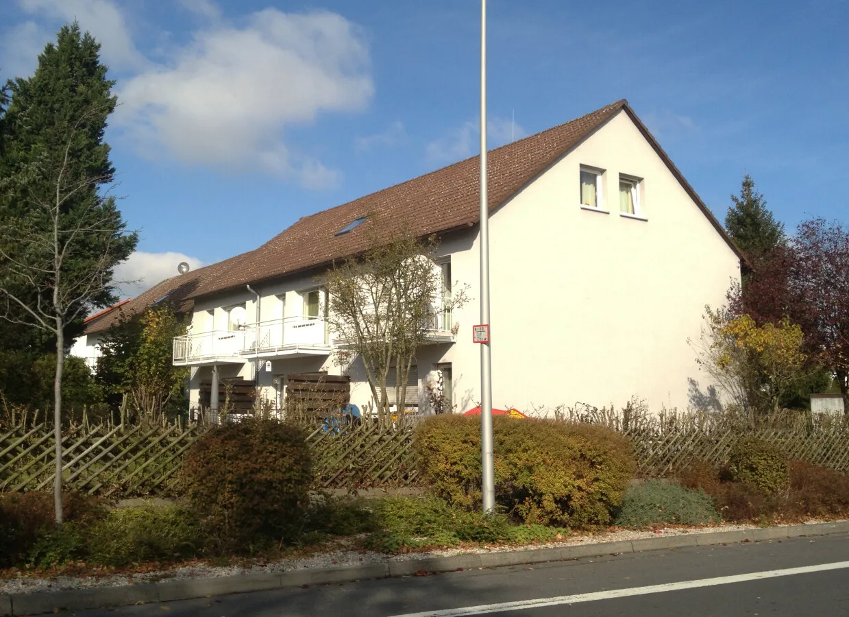 Photo 244-111-724