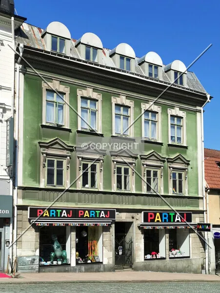 Photo 244-708-463