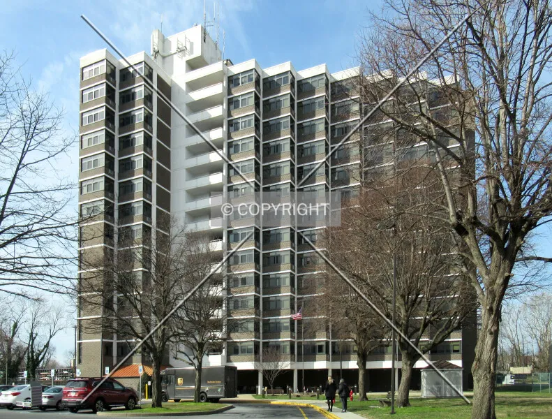 Photo 245-246-834