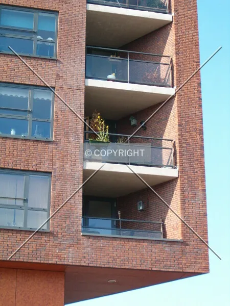 Photo 245-472-593