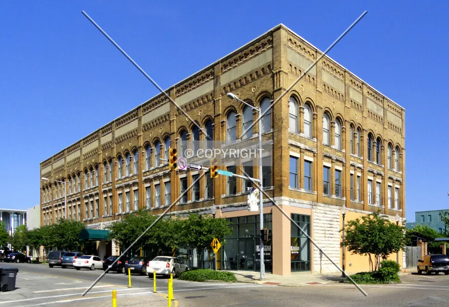 Photo 245-573-378