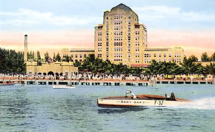 Flamingo Hotel on an old postcard