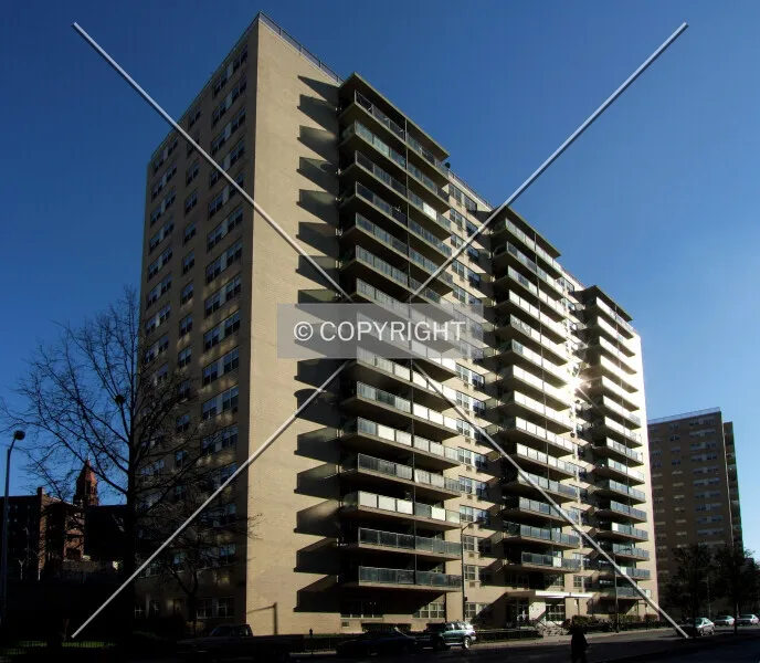 Photo 024-607-944