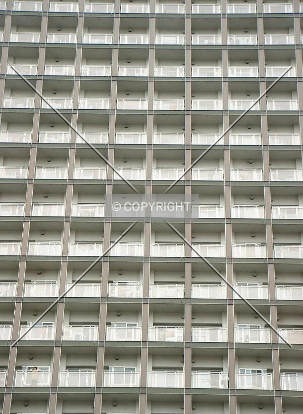 Windows, no sky