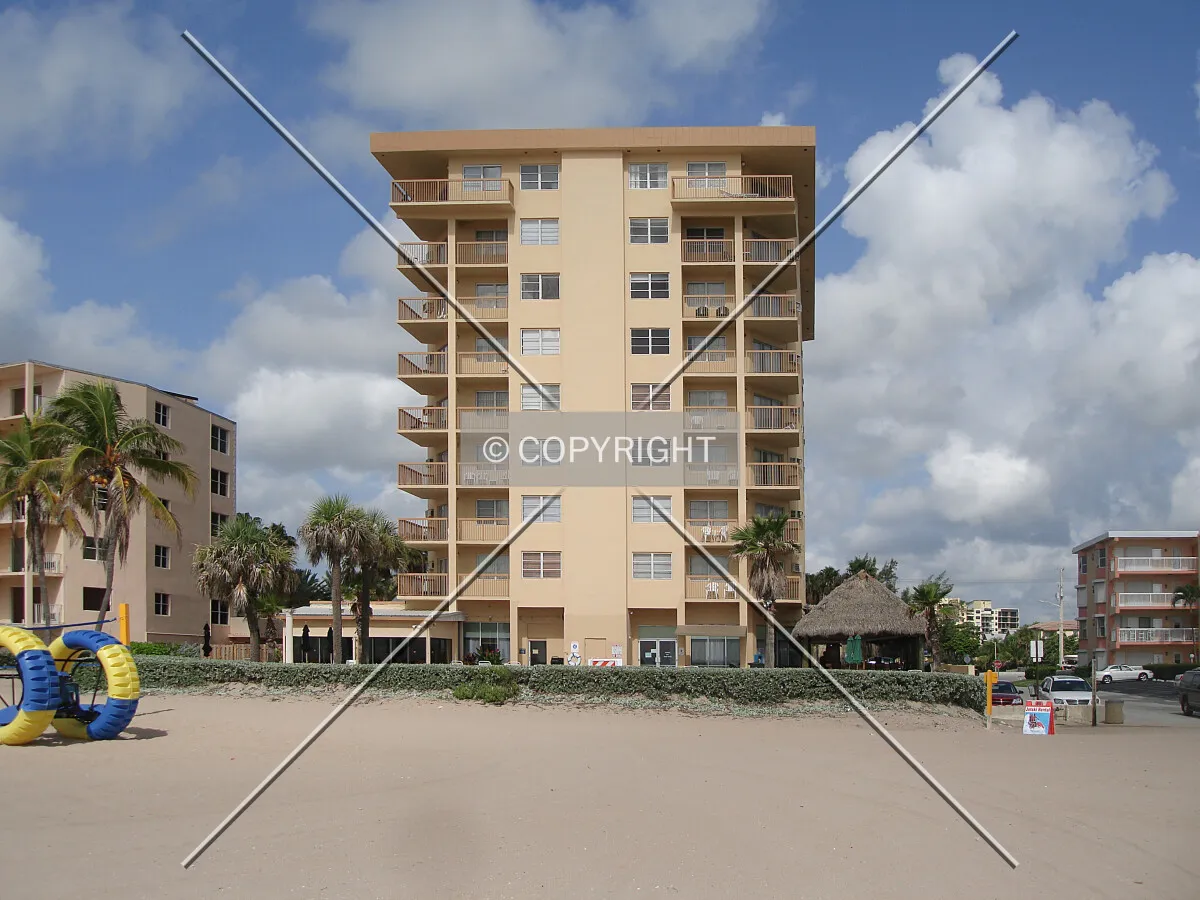 Photo 246-102-830