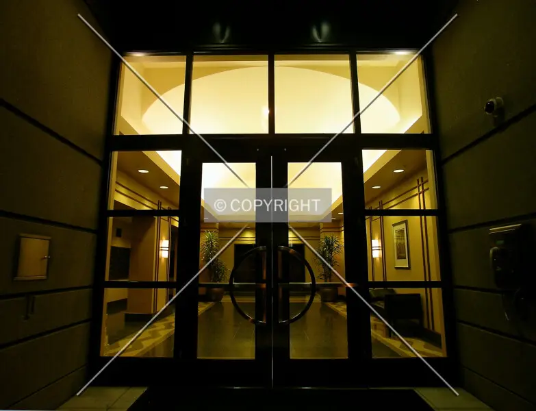 Photo 246-511-650