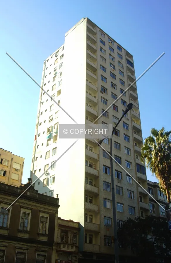 View from across Salgado Filho Avenue