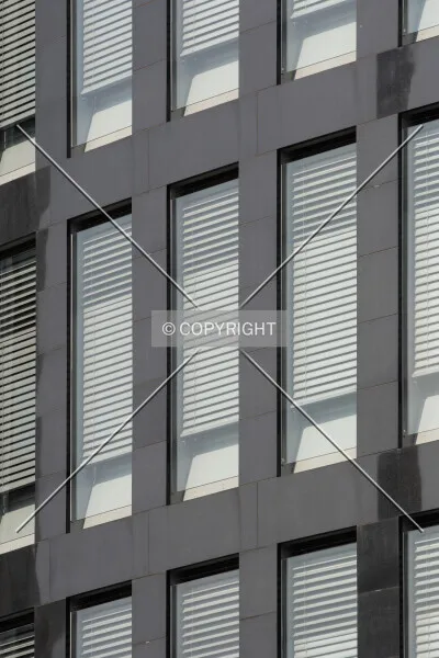 Photo 247-173-932