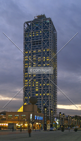 Photo 247-292-445