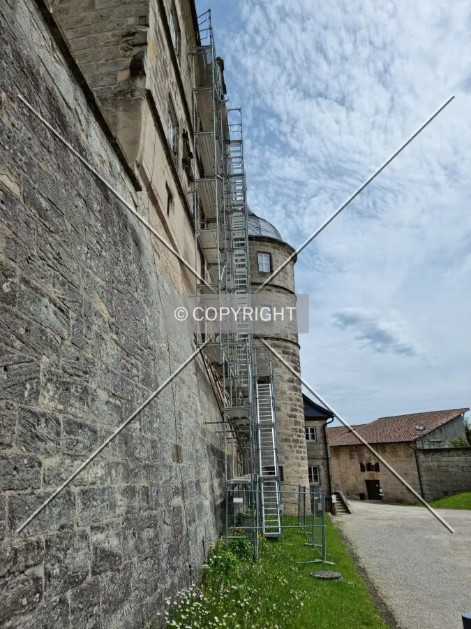 Photo 248-415-822