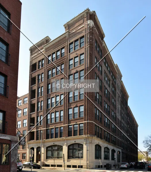 Photo 248-485-939