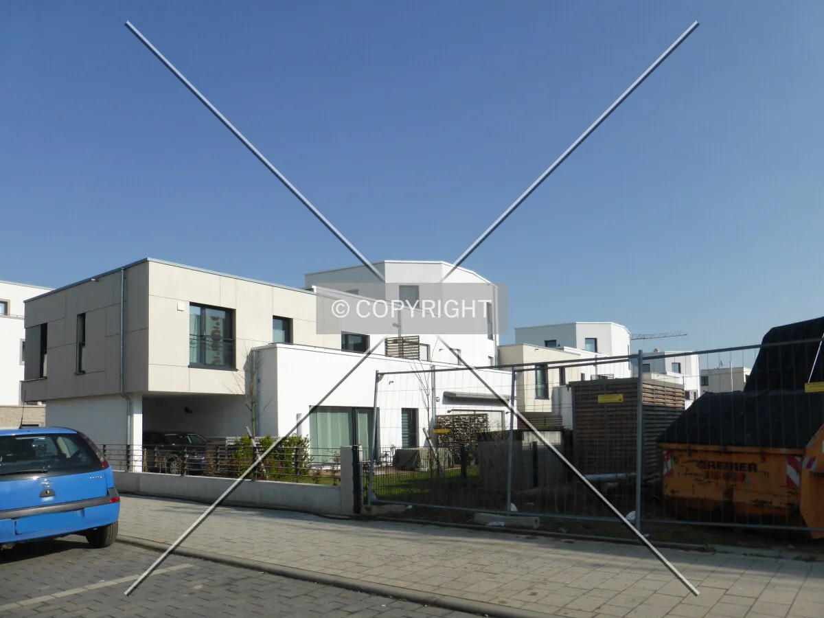 Photo 249-273-221