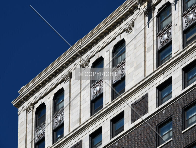 Photo 249-388-948