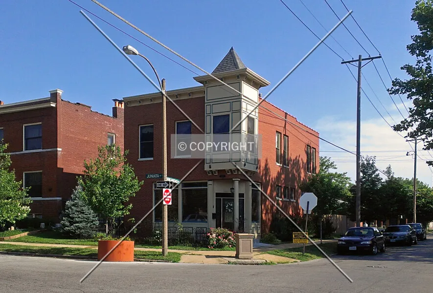 Photo 250-374-821