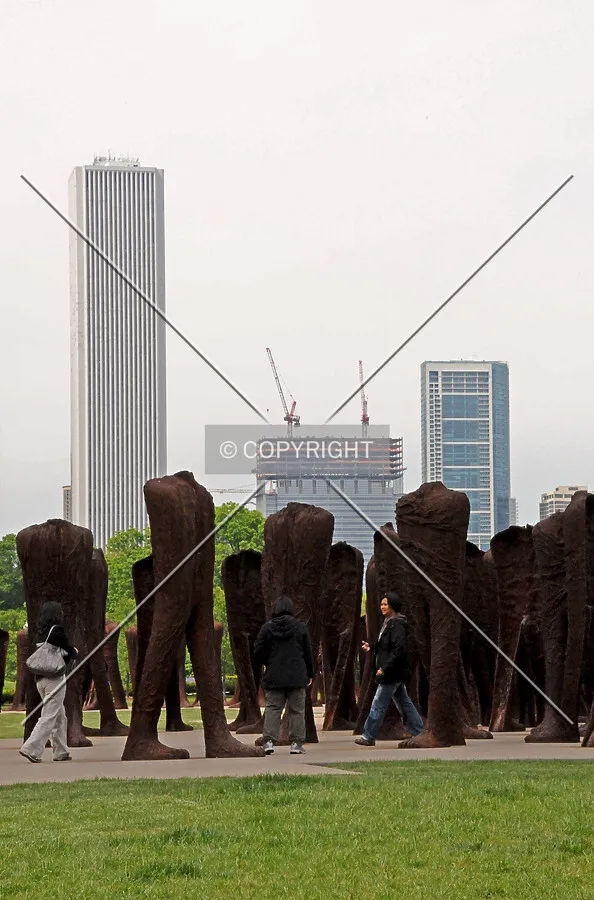 Looking north across Grant Park from Roosevelt Road