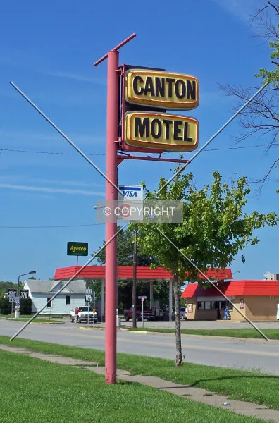 Photo 250-669-921