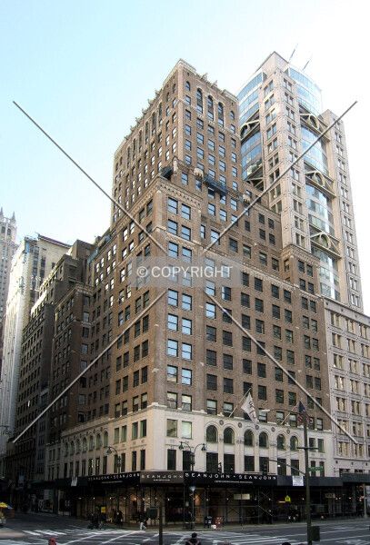 Photo 250-766-496