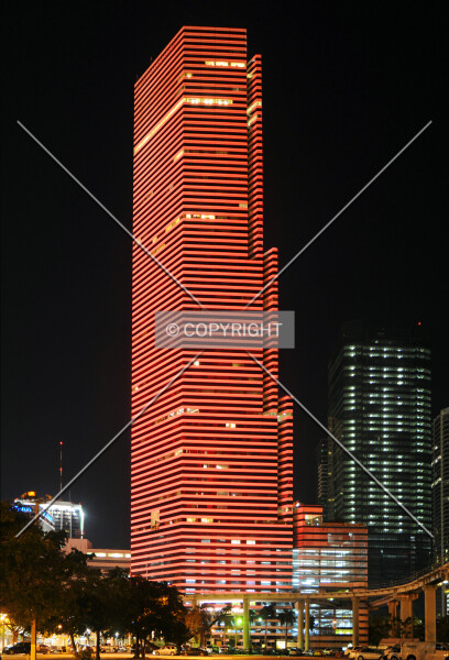 Photo 250-885-347
