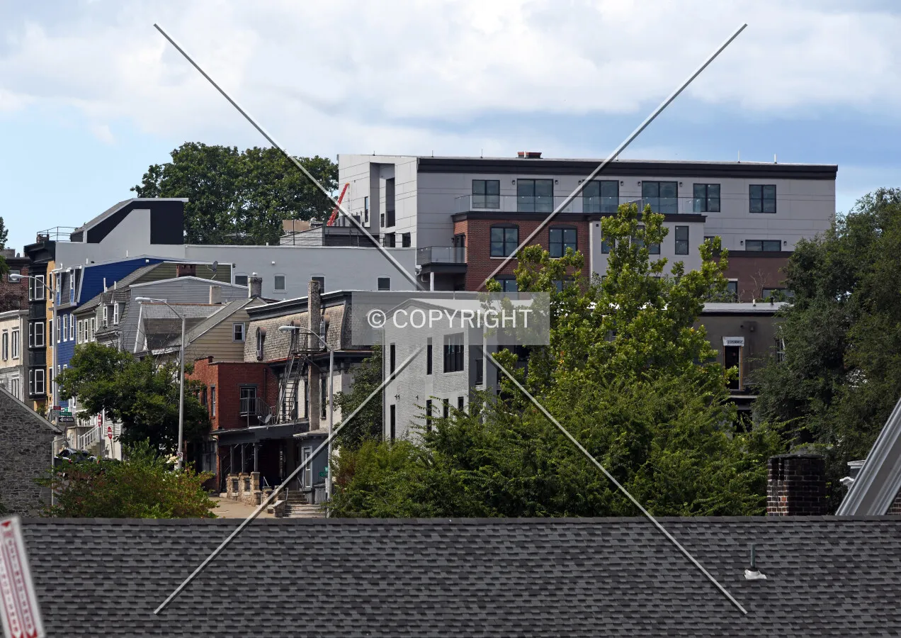 Photo 251-178-817