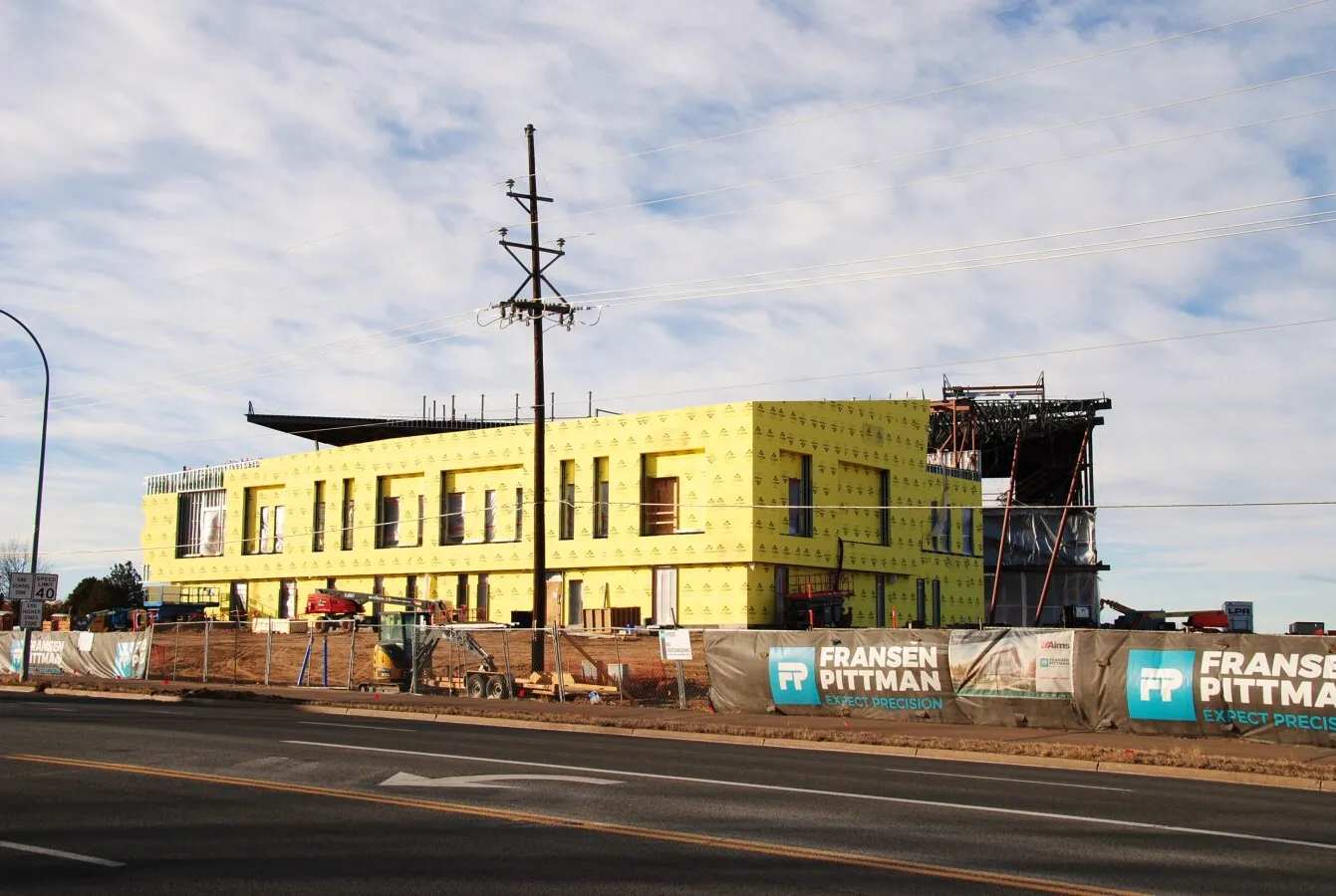 Photo 251-402-217