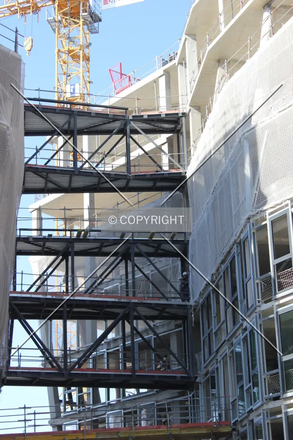 Photo 252-110-371