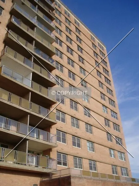 Photo 252-221-997