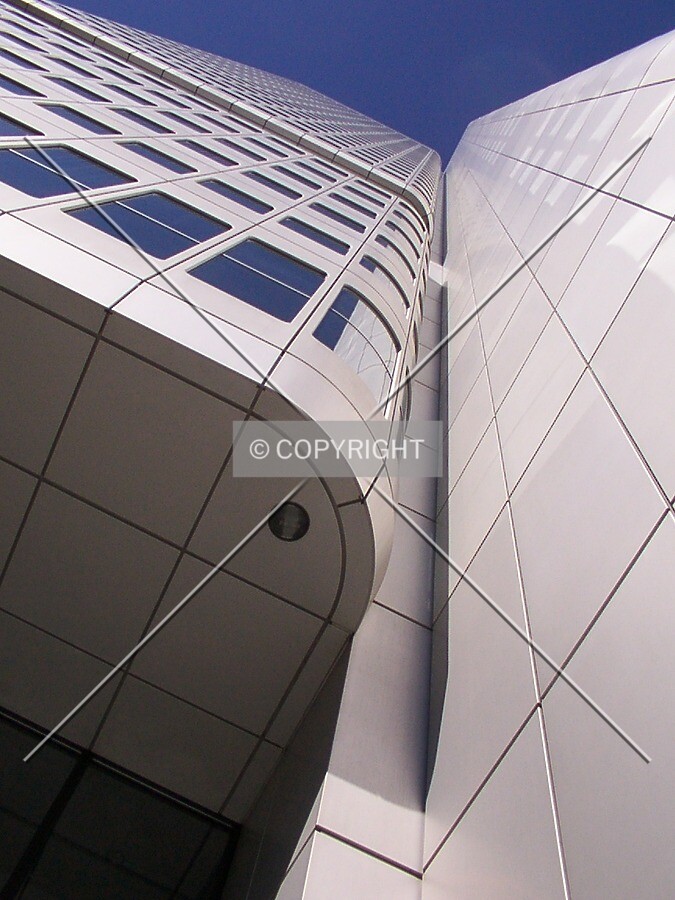 Looking up the south inside corner