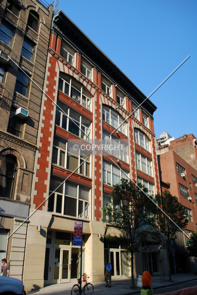 Photo 252-702-877