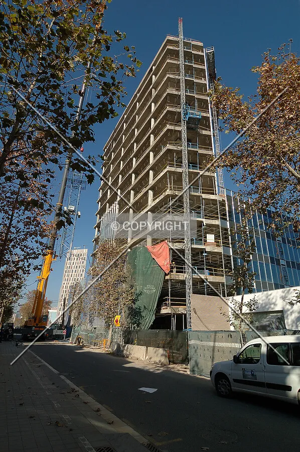Photo 253-169-065