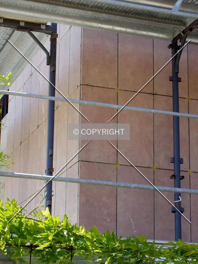 Works begin on facade while building is not yet topped out