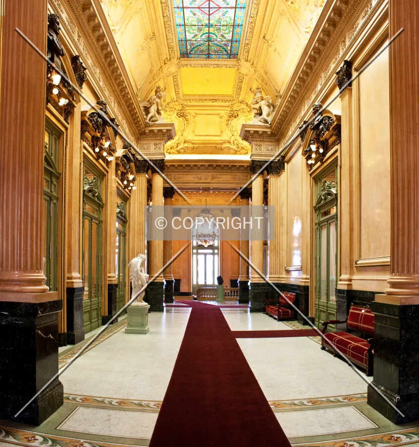 Busts hall