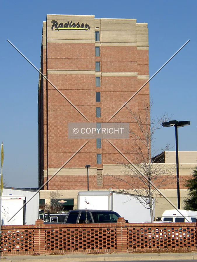 Looking north from Reynolds Street