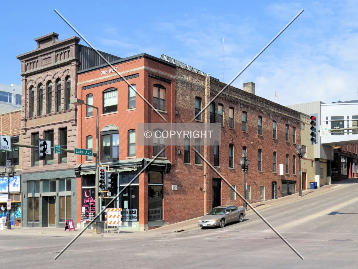 View to the west across Superior Street & Lake Avenue