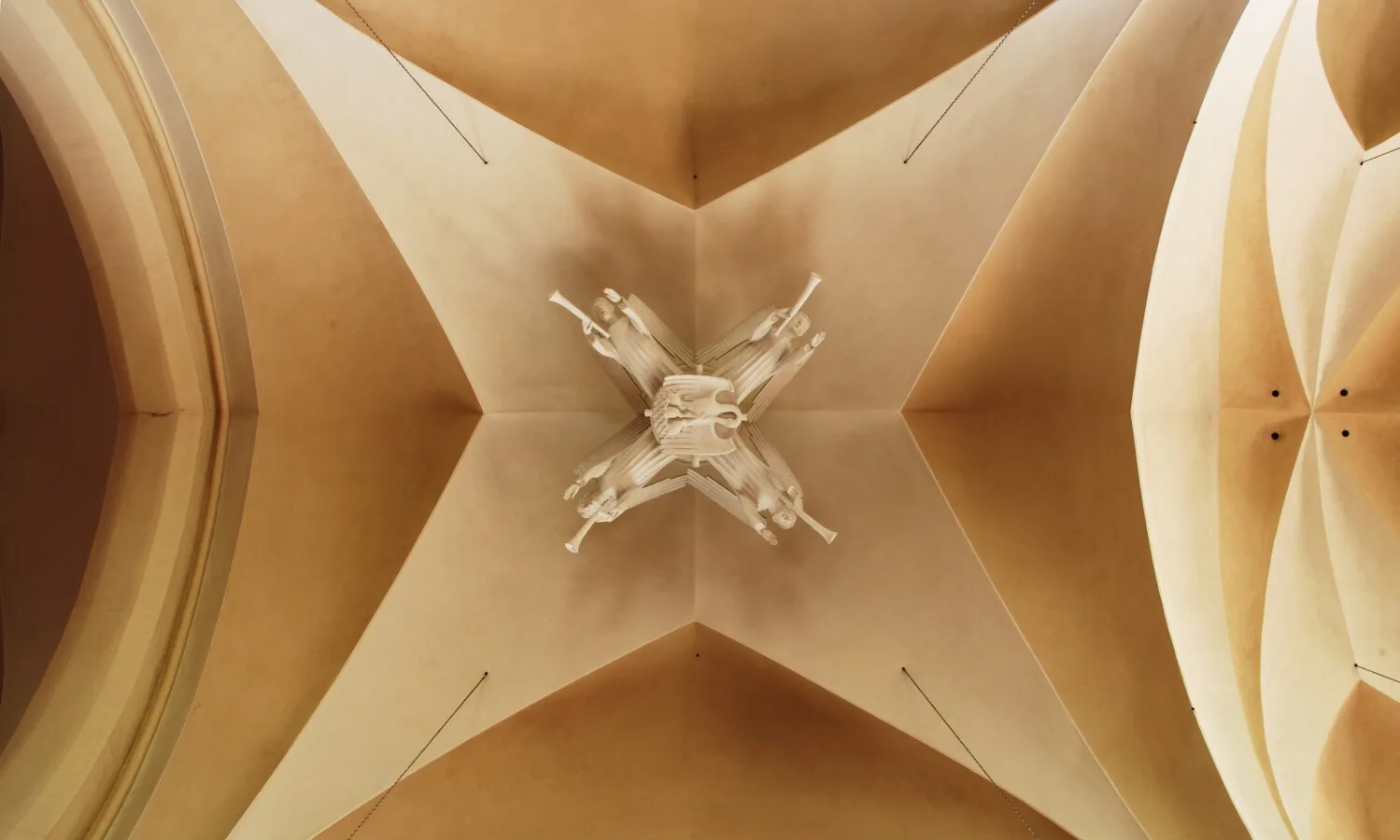 Ceiling geometry