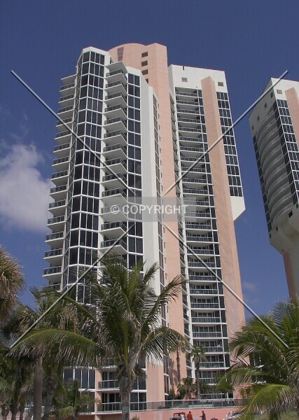 Photo 255-563-939