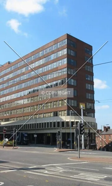 Photo 255-873-481