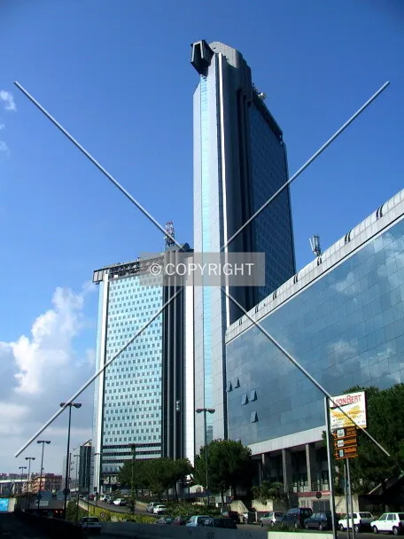 Side view from street