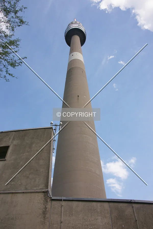 Looking up Florianturm in Dortmund